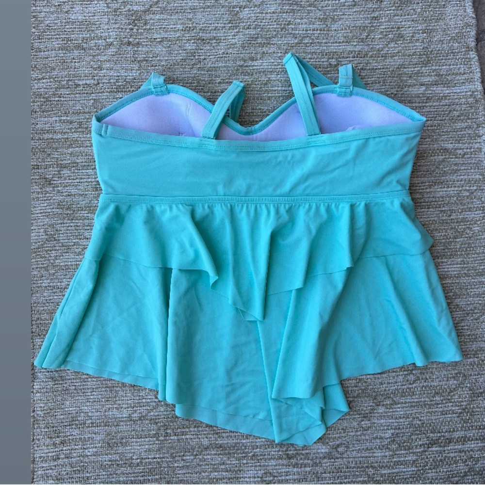 Torrid V shape layered tankini rusted. bust aqua blue turquoise size 1 - Picture 2 of 9